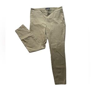 H9- pull on stretch women’s 16 Khaki Chinos